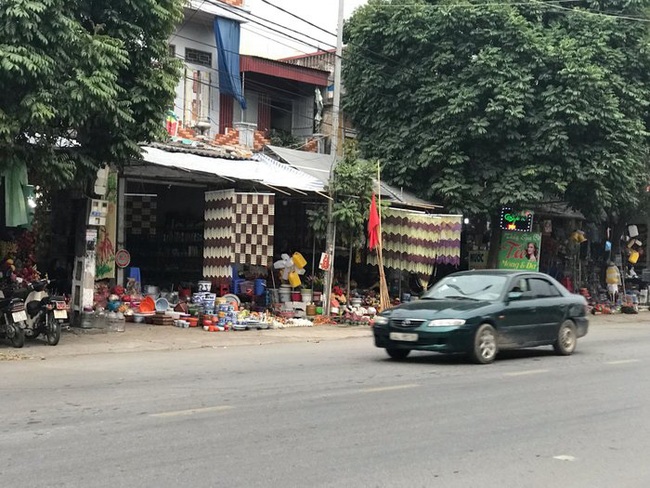 Vụ em họ đầu độc chị vì thích anh rể ở Thái Bình: Nghi phạm trước nay là người hiền lành, hàng xóm xung quanh ai nấy đều ngỡ ngàng - Ảnh 3.