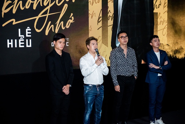 Trở lại sau khi cưới vợ 9x, Lê Hiếu bắt tay cùng Only C tung ca khúc mới được ấp ủ hơn 2 năm - Ảnh 3. Trở lại sau khi cưới vợ 9x, Lê Hiếu bắt tay cùng Only C tung ca khúc mới được ấp ủ hơn 2 năm - Ảnh 3.