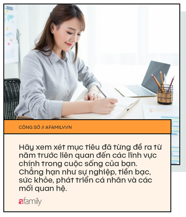 Bỏ qua nghiệm thu tổng kết cuối năm: Bảo sao chị em mãi lẹt đẹt không thăng tiến nổi! - Ảnh 1.