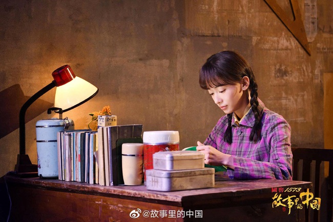 Cắt tóc ngắn để lộ trán quá cao, Ngô Cẩn Ngôn lại bị chê bai vì gương mặt như tượng sáp - Ảnh 13. Cắt tóc ngắn để lộ trán quá cao, Ngô Cẩn Ngôn lại bị chê bai vì gương mặt như tượng sáp - Ảnh 13.