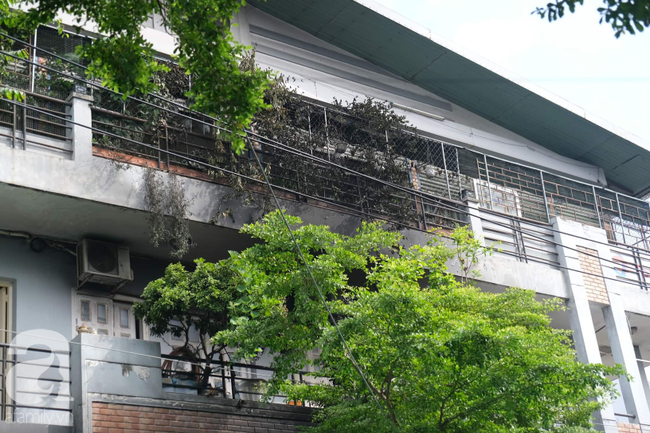 Hiện trường tan hoang vụ cháy thương tâm khiến 2 phụ nữ, 1 bé gái tử vong lúc rạng sáng ở Sài Gòn - Ảnh 4.