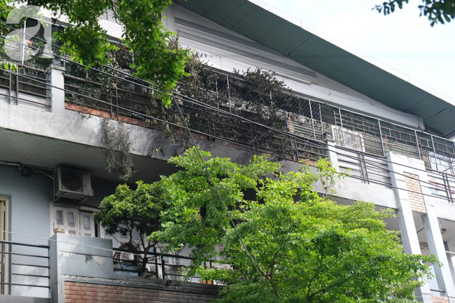 Nhân chứng vụ cháy nghiêm trọng ở TP.HCM bất lực nhìn lửa cướp đi mạng sống 3 người trong gia đình - Ảnh 2.