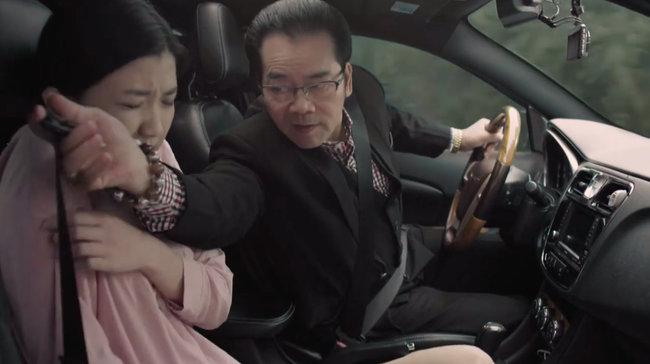 Những cô gái trong thành phố: Lương Thanh bị chồng sắp cưới quấy rối tình dục ngay trên xe - Ảnh 3.