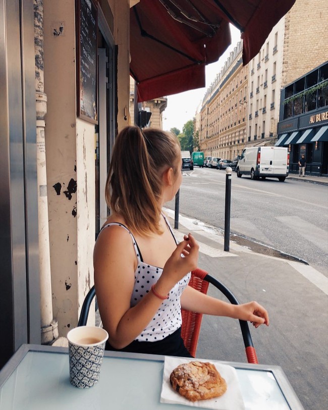 Văn hóa cafe vỉa hè ở kinh đô ánh sáng Paris có gì độc đáo hơn so với cafe bệt Hà Nội, Sài Gòn?  - Ảnh 15.