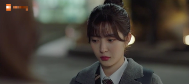 Chạm đến trái tim: Chỉ cần một lời khen ngợi này, Yoo In Na đã đổ đứ đừ Lee Dong Wook - Ảnh 3.