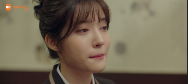 Chạm đến trái tim: Chỉ cần một lời khen ngợi này, Yoo In Na đã đổ đứ đừ Lee Dong Wook - Ảnh 5.
