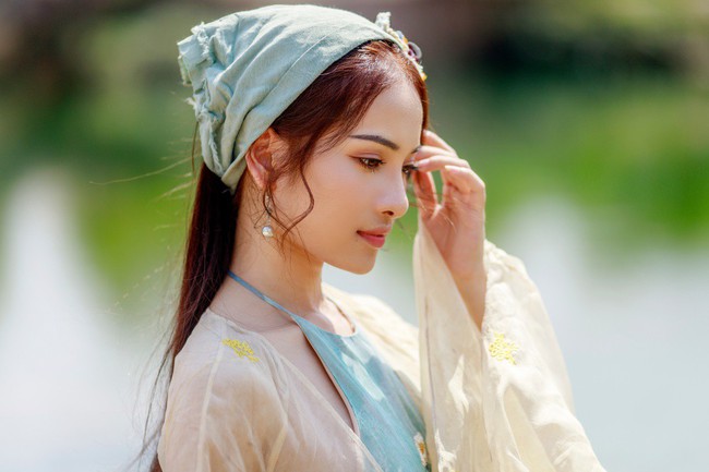Mặc lại trang phục của Nhã Phương, bạn gái Dương Khắc Linh - Sara Lưu hóa mỹ nữ cổ trang đẹp mê hồn  - Ảnh 10.