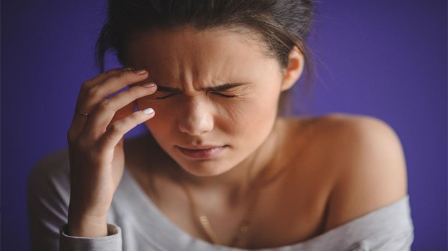 Sau khi khóc, hầu như ai cũng gặp tình trạng đau đầu: Đây chính là nguyên nhân và cách khắc phục - Ảnh 3.