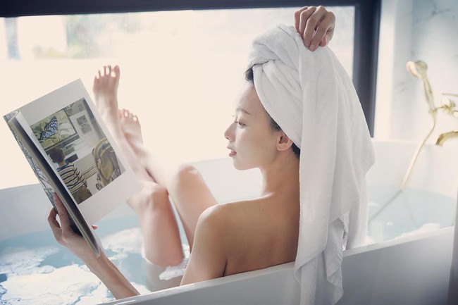 Ghiền mặt nạ giấy đến thế nào thì bạn vẫn phải tránh đắp trong 5 khoảng thời gian nhạy cảm này - Ảnh 4. Ghiền mặt nạ giấy đến thế nào thì bạn vẫn phải tránh đắp trong 5 khoảng thời gian nhạy cảm này - Ảnh 4.