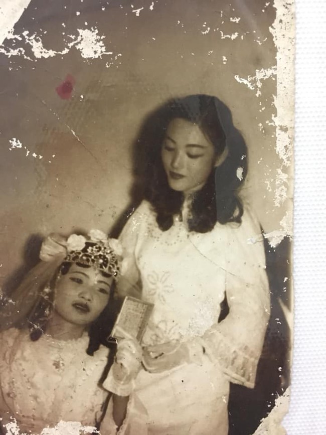 Dân mạng thi nhau khoe ảnh mẹ ngày xưa, mộc mạc, giản dị nhưng vẫn đẹp bất chấp mà không cần xài app chỉnh ảnh - Ảnh 9. Dân mạng thi nhau khoe ảnh mẹ ngày xưa, mộc mạc, giản dị nhưng vẫn đẹp bất chấp mà không cần xài app chỉnh ảnh - Ảnh 9.