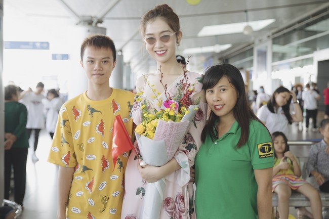 Người kế nhiệm Hương Giang lên đường sang Thái dự thi Miss International Queen 2019 - Ảnh 1.