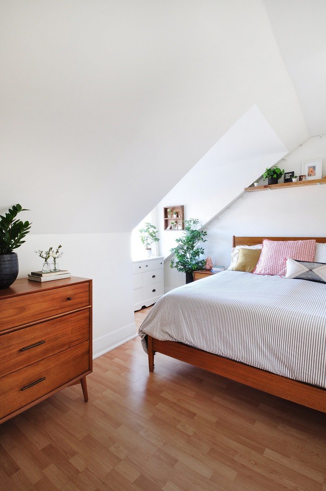 4 điều bạn cần phải làm ngay để phòng ngủ nhỏ của mình trông lớn hơn diện tích thực - Ảnh 3.