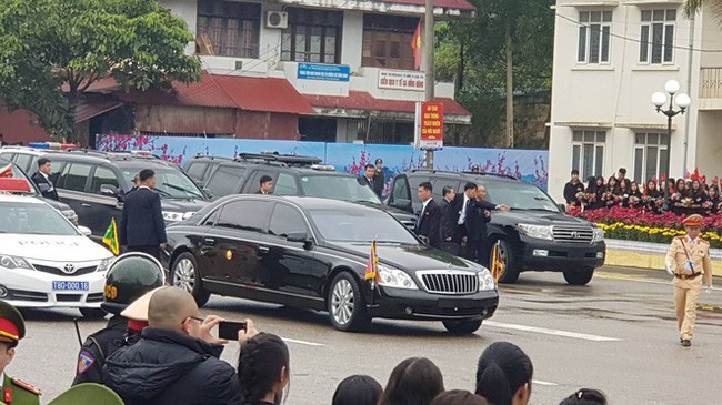 Siêu xe bọc thép Mercedes S600 đưa chủ tịch Kim Jong-un từ Đồng Đăng về Hà Nội có gì đặc biệt? - Ảnh 1.