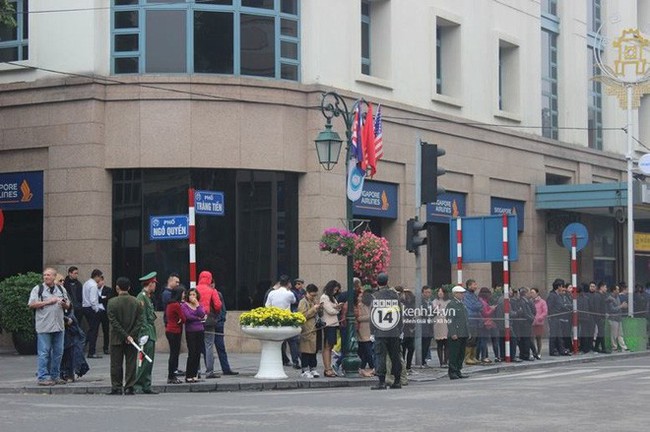 Đoàn xe của chủ tịch Triều Tiên Kim Jong Un đã về đến khách sạn Melia sau hành trình dài - Ảnh 7.