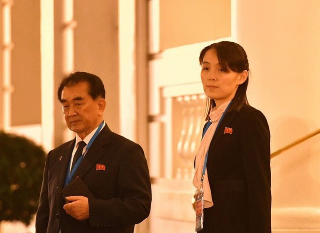 Em gái ông Kim Jong-un cùng quan chức Triều Tiên bất ngờ xuất hiện tại khách sạn Metropole - Ảnh 4.