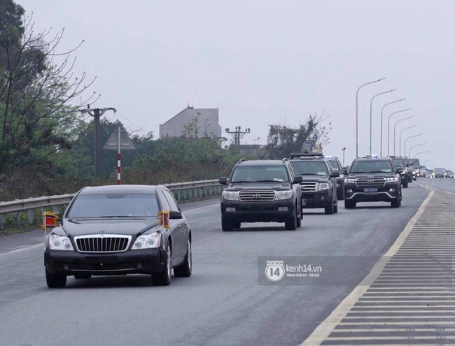 Đoàn xe của chủ tịch Triều Tiên Kim Jong Un đã về đến khách sạn Melia sau hành trình dài - Ảnh 14.