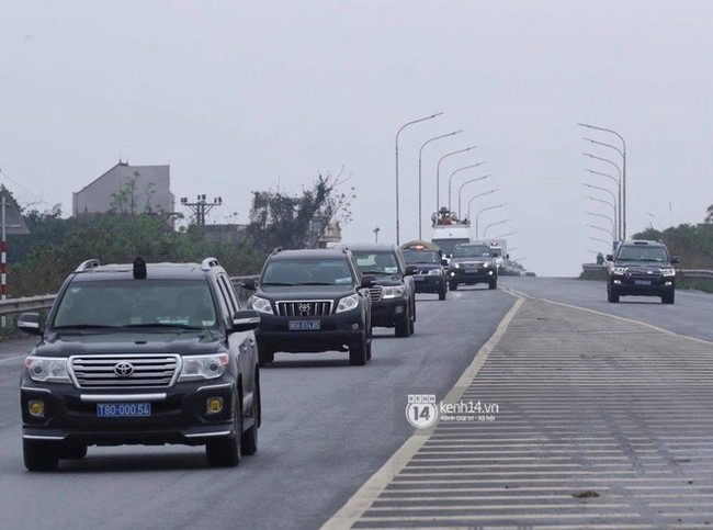 Đoàn xe của chủ tịch Triều Tiên Kim Jong Un đã về đến khách sạn Melia sau hành trình dài - Ảnh 15.