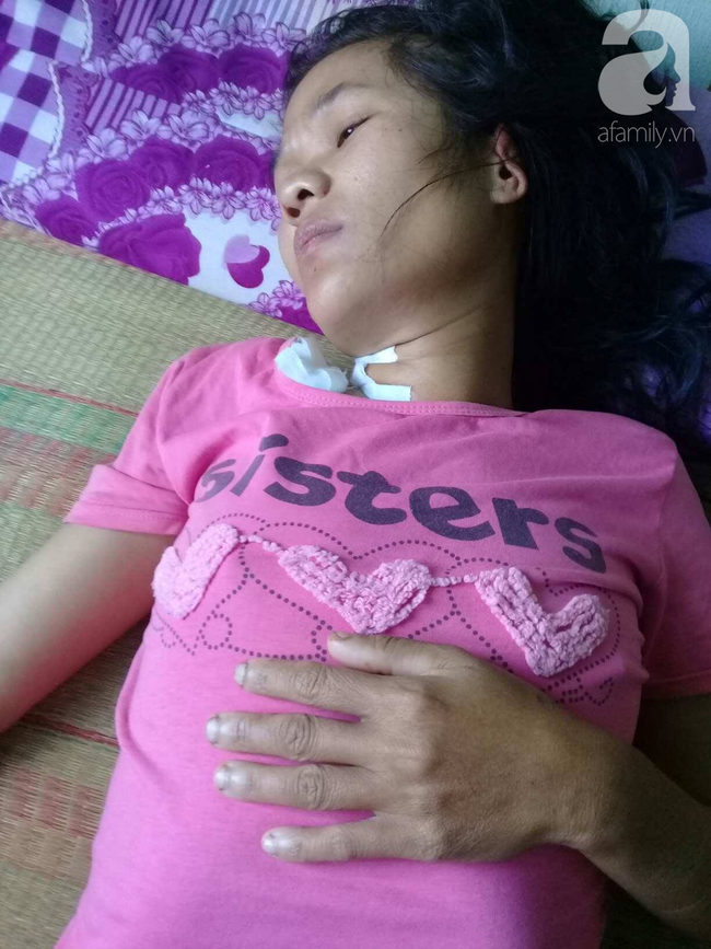 Người vợ mới sinh bị ong đốt nguy kịch ở Đắk Nông được giúp đỡ hơn 130 triệu đồng, đã xuất viện - Ảnh 2.