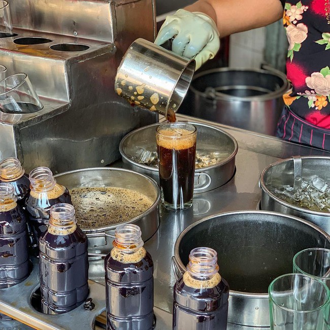 Dù đang ở kỷ nguyên trà sữa nhưng người Sài Gòn vẫn không thể quên 4 loại thức uống giải nhiệt cực phẩm mùa hè này - Ảnh 3.