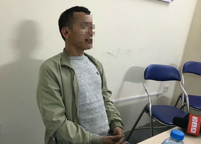 Cha của bé gái 9 tuổi bị hiếp dâm ở vườn chuối: “Nhiều người rỉ tai nhau vợ chồng tôi bán con để Trình được thả” - Ảnh 1. Cha của bé gái 9 tuổi bị hiếp dâm ở vườn chuối: “Nhiều người rỉ tai nhau vợ chồng tôi bán con để Trình được thả” - Ảnh 1.