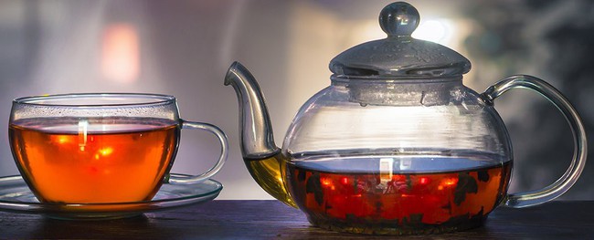 WHO: Uống trà quá nóng làm tăng nguy cơ ung thư và đây là nhiệt độ nên dùng - Ảnh 1. WHO: Uống trà quá nóng làm tăng nguy cơ ung thư và đây là nhiệt độ nên dùng - Ảnh 1.
