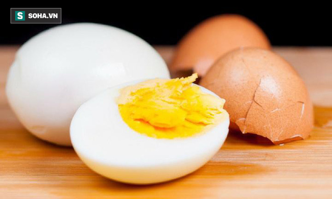 Chuyên gia dinh dưỡng: Trứng là thực phẩm tốt hàng đầu, đừng để 10 lời dọa này đánh lừa - Ảnh 1. Chuyên gia dinh dưỡng: Trứng là thực phẩm tốt hàng đầu, đừng để 10 lời dọa này đánh lừa - Ảnh 1.