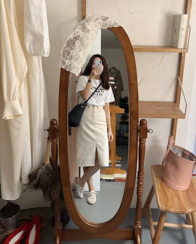 Lên đồ chuẩn như công sở Hàn với 15 gợi ý từ street style tuần này - Ảnh 3. Lên đồ chuẩn như công sở Hàn với 15 gợi ý từ street style tuần này - Ảnh 3.