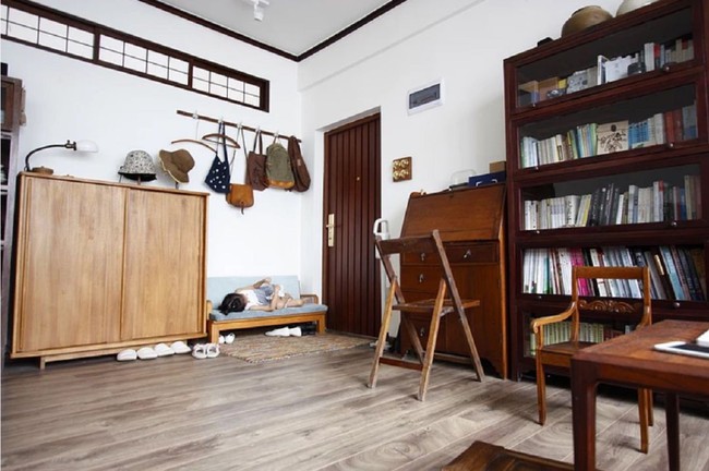 Căn hộ 83m² của gia đình trẻ ở Nhật đẹp cuốn hút nhờ có khu vực lưu trữ thông minh - Ảnh 4.