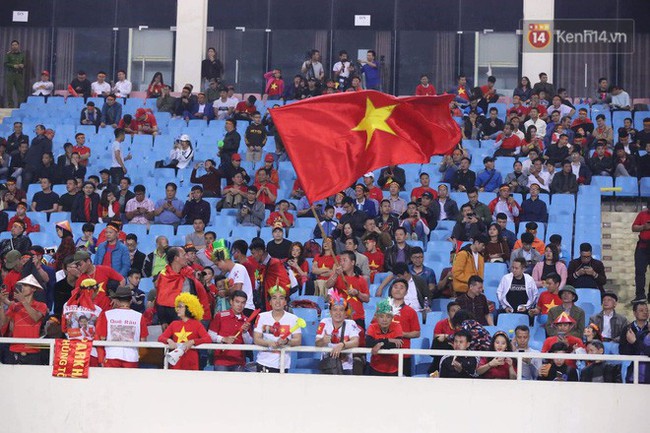 Không thể tin nổi: Thái Lan bị thủng lưới lần thứ 4 ngay những phút cuối cùng, CĐV Việt Nam ăn mừng không kịp thở! - Ảnh 26.