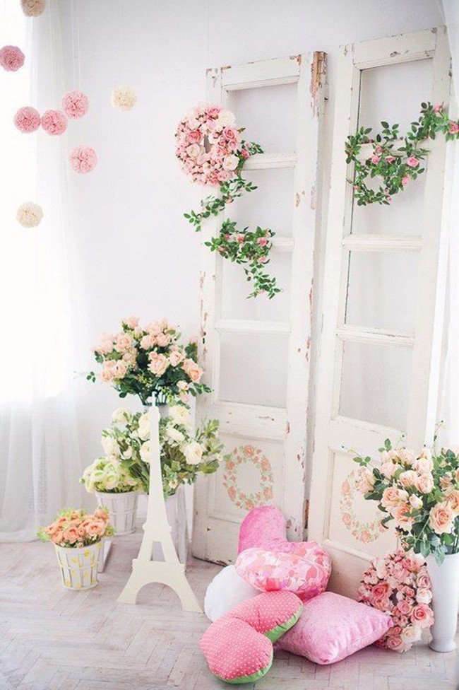 Trang trí giường cưới đẹp ngọt ngào và lãng mạn với hoa tươi - Ảnh 16.