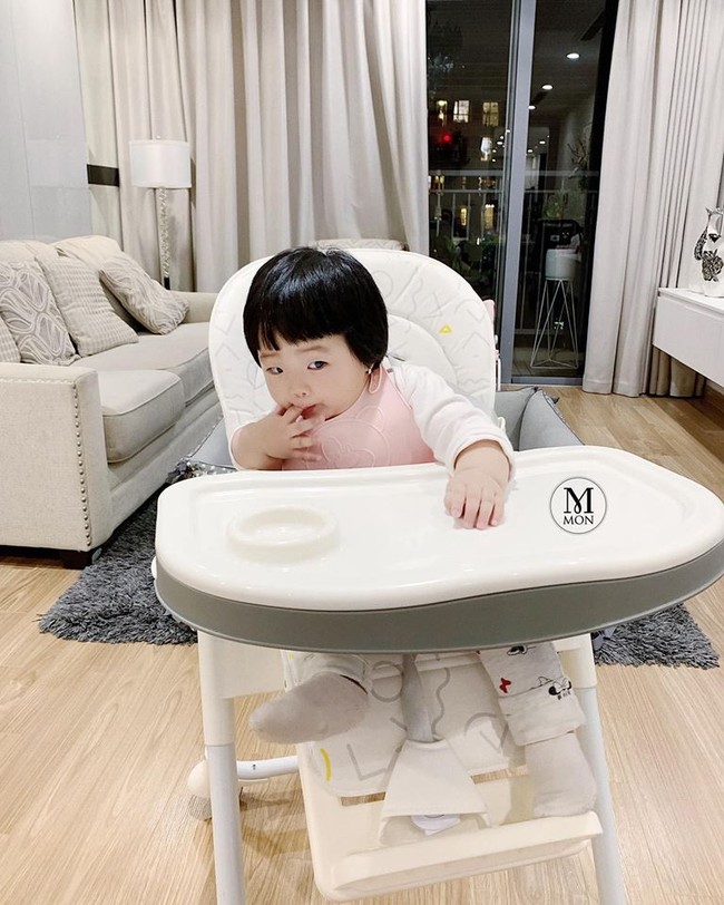 Xứng danh đệ nhất cây hài nhí, bé Cá nhà hot mom Ngọc Mon chỉ ngủ gật cũng khiến team bỉm sữa bò lăn ra cười - Ảnh 4.