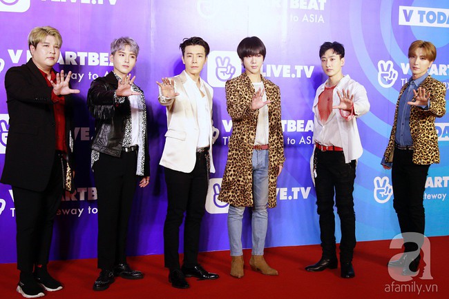 Nhóm nhạc Super Junior xuất hiện kém tươi tại sự kiện ở Việt Nam giữa bê bối có thành viên tham gia group sex của Jung Joon Young? - Ảnh 1.
