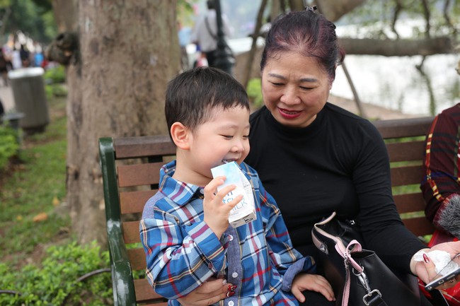 Đối diện quái vật Momo, phụ huynh Việt ngậm ngùi thừa nhận không kiểm soát nội dung con cái xem hàng ngày trên Youtube - Ảnh 4.