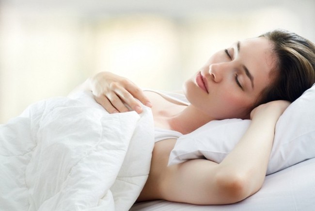 Mách các mẹ 4 tư thế nằm tốt nhất sau sinh mổ giúp mau chóng hồi phục sức khỏe - Ảnh 2. Mách các mẹ 4 tư thế nằm tốt nhất sau sinh mổ giúp mau chóng hồi phục sức khỏe - Ảnh 2.