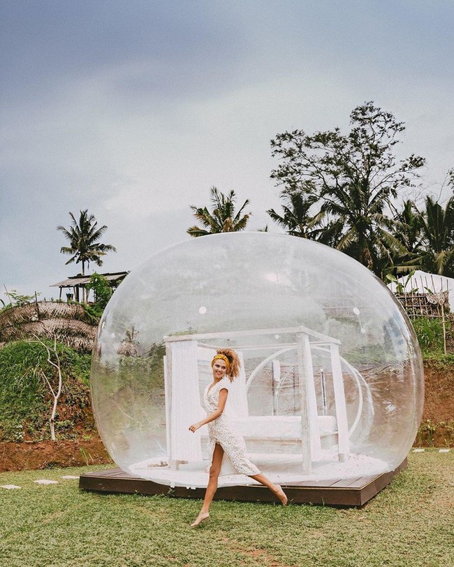 Khách sạn bong bóng ở Bali khiến dân tình tò mò: Lên ảnh thì ảo nhưng tối ngủ có hơi ngại không? - Ảnh 3.
