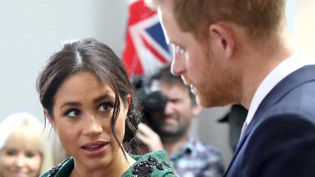 Vừa chuyển đến nơi ở mới, Meghan đã gây thù chuốc oán, khiến nhân viên hoàng gia phẫn nộ vì điều này - Ảnh 3.