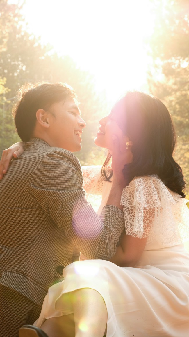 Kỷ niệm 6 năm yêu nhau, vợ chồng Tú Vi - Văn Anh làm điều ai cũng ghen tỵ - Ảnh 4. Kỷ niệm 6 năm yêu nhau, vợ chồng Tú Vi - Văn Anh làm điều ai cũng ghen tỵ - Ảnh 4.
