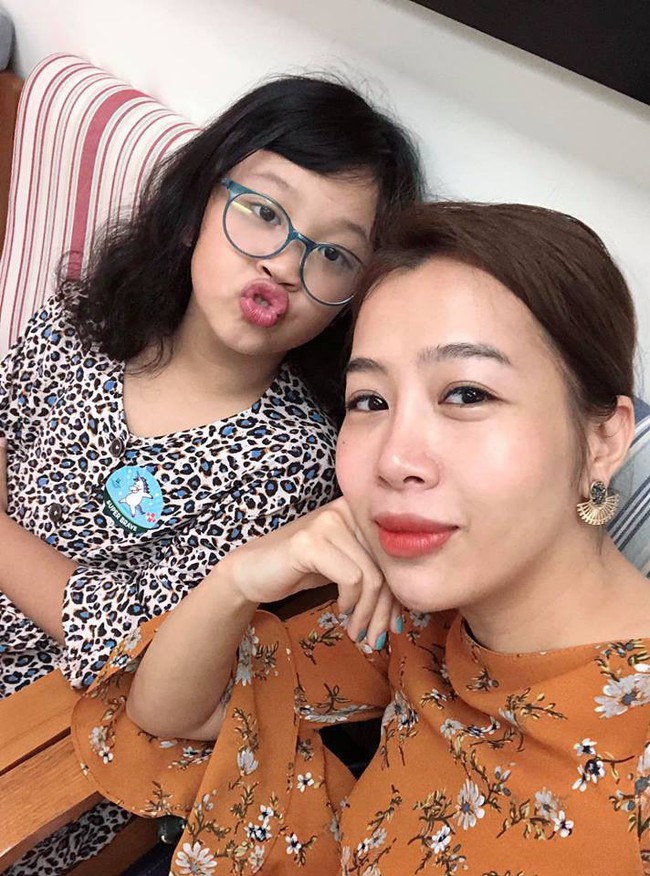 Nghỉ lễ của các hot mom: MC Diệp Chi vi vu cùng con gái, cả nhà Hằng Túi mê mẩn resort ở Hòa Bình - Ảnh 6.