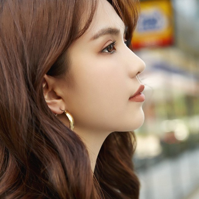 Ngọc Trinh bất ngờ tâm sự lạ: Tôi muốn yêu người nào đó thật bình thường không sóng gió - Ảnh 1. Ngọc Trinh bất ngờ tâm sự lạ: Tôi muốn yêu người nào đó thật bình thường không sóng gió - Ảnh 1.