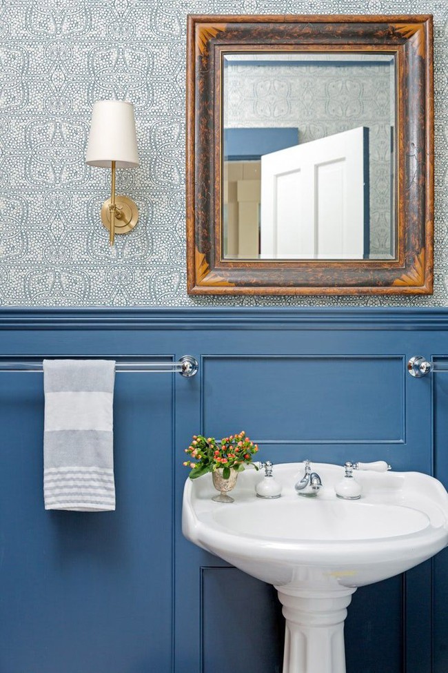 Tuyển tập những căn phòng tắm với sắc xanh dịu mát để bạn lựa chọn cho mùa hè này - Ảnh 2.