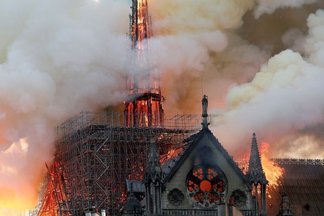 Xúc động vì Notre Dame rực cháy nhưng không khóc than cho bao công trình Việt bị tàn phai: Nào phải vì đú bẩn hay sính ngoại! - Ảnh 4.