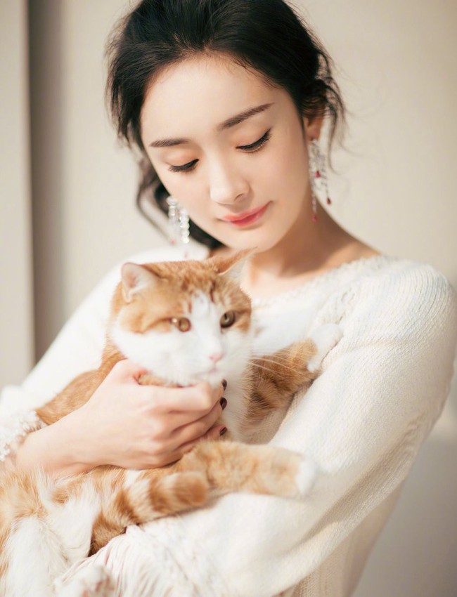 Gọi tên các cung Hoàng đạo nữ ế... trong tư thế ngẩng cao đầu - Ảnh 2. Gọi tên các cung Hoàng đạo nữ ế... trong tư thế ngẩng cao đầu - Ảnh 2.