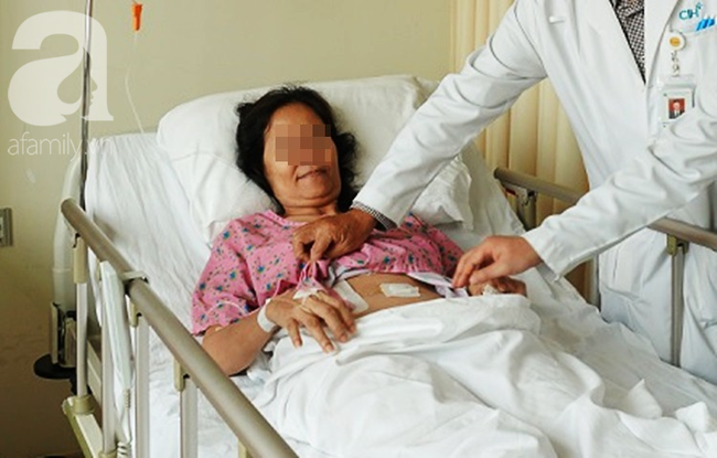Bác sĩ Việt cứu người phụ nữ Campuchia nguy kịch vì viêm  tụy cấp nhưng lầm tưởng đau dạ dày - Ảnh 1.