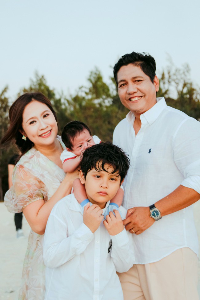Gia đình Thanh Thúy - Đức Thịnh khoe ảnh du lịch hạnh phúc - Ảnh 6.