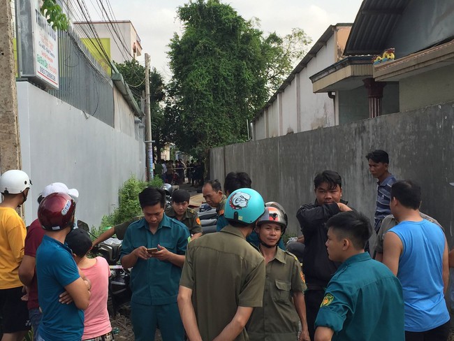 Bình Dương: Nghi án nam thanh niên đâm bạn gái rồi tưới xăng thiêu sống khiến cả 2 chết cháy  - Ảnh 3.