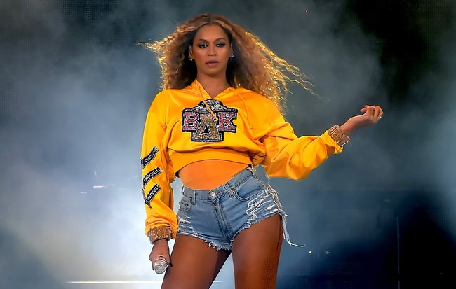 Chế độ ăn kiêng Coachella của Beyoncé cắt bỏ carb, đường, sữa và thịt có thực sự an toàn? - Ảnh 1.