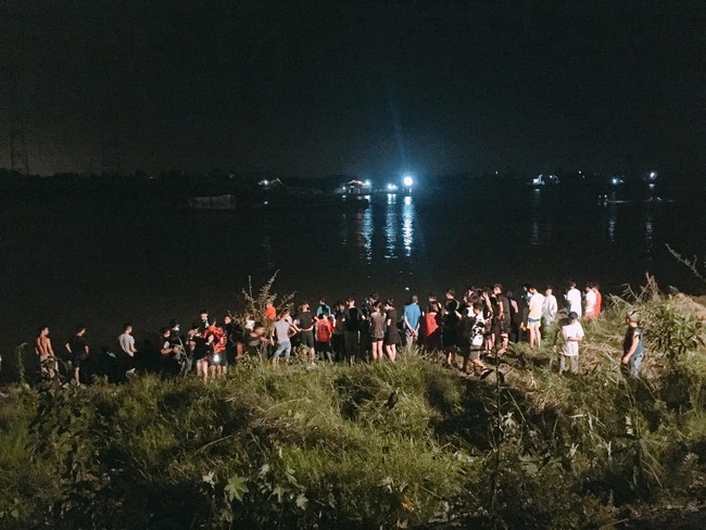 Bắc Ninh: Tìm kiếm cô gái nhảy cầu Hồ, nghi tự tử sau khi dùng điện thoại nhắn tin cho người thân - Ảnh 2.