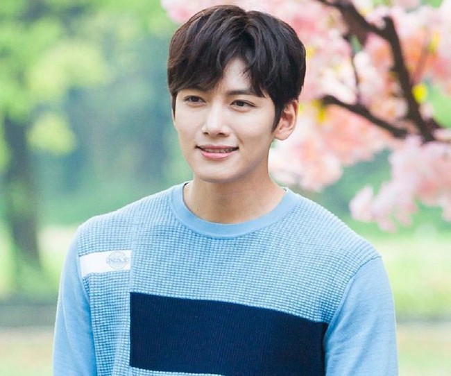 Ji Chang Wook rục rịch trở lại đóng phim ngay sau khi xuất ngũ - Ảnh 2.