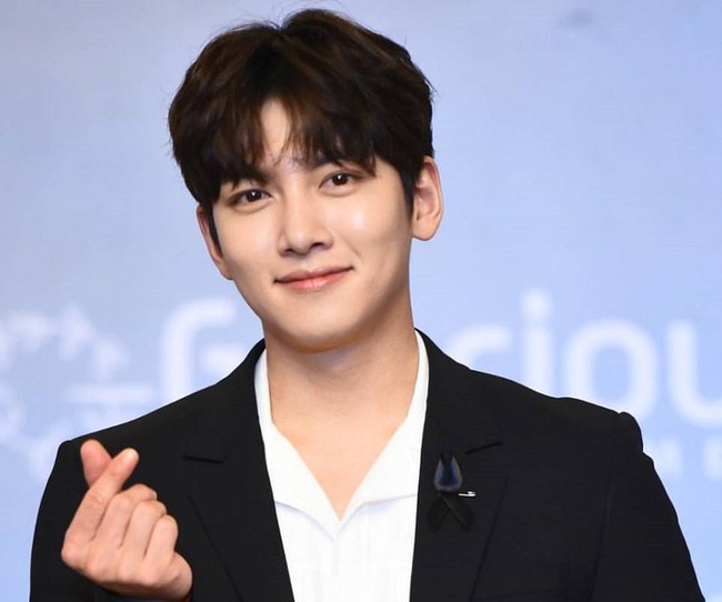 Ji Chang Wook rục rịch trở lại đóng phim ngay sau khi xuất ngũ - Ảnh 3.