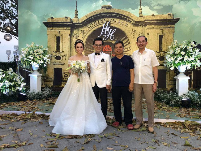 Kết hôn ở tuổi 46, NSND Trung Hiếu một lần chơi lớn, biến đám cưới lần 3 tại Hà Nội thành Đại hội Hội Nghệ sĩ sân khấu Việt Nam - Ảnh 19.